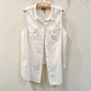 Levi's white sleeveless button-down top